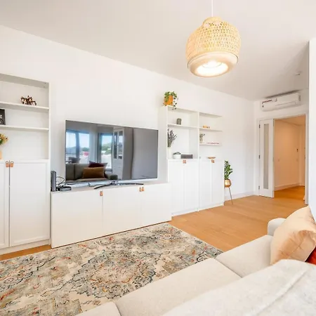 Guestready - Tranquil Haven Seixal